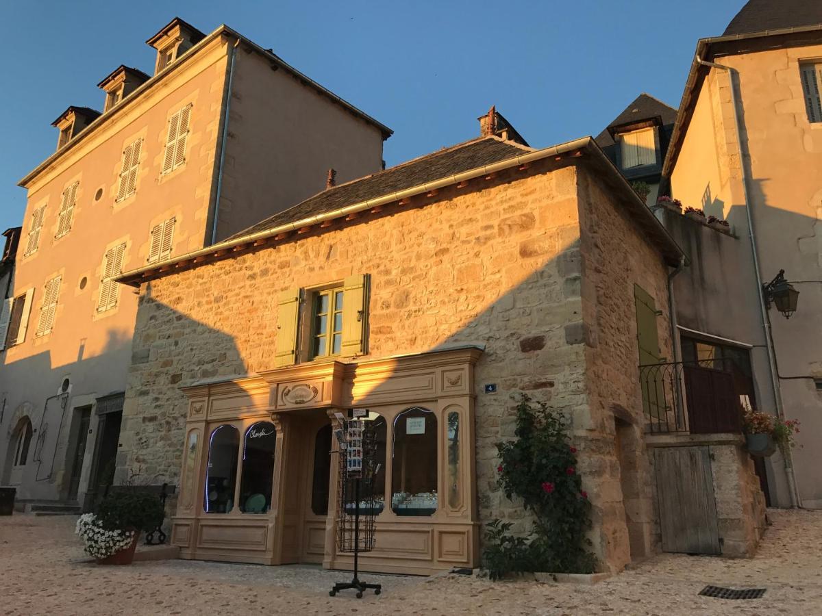 Les Maisons Du Perigord Cote 50 Terrasson Eksteriør bilde